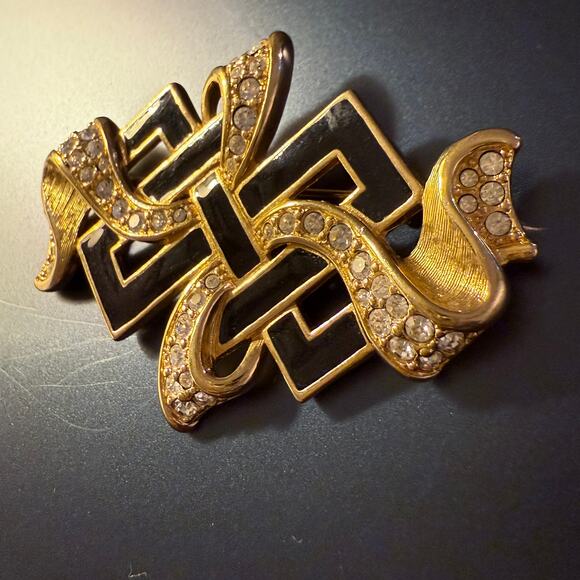 Swarovski Gold Tone Black Enamel Rhinestone Pin Brooch - Picture 3 of 7